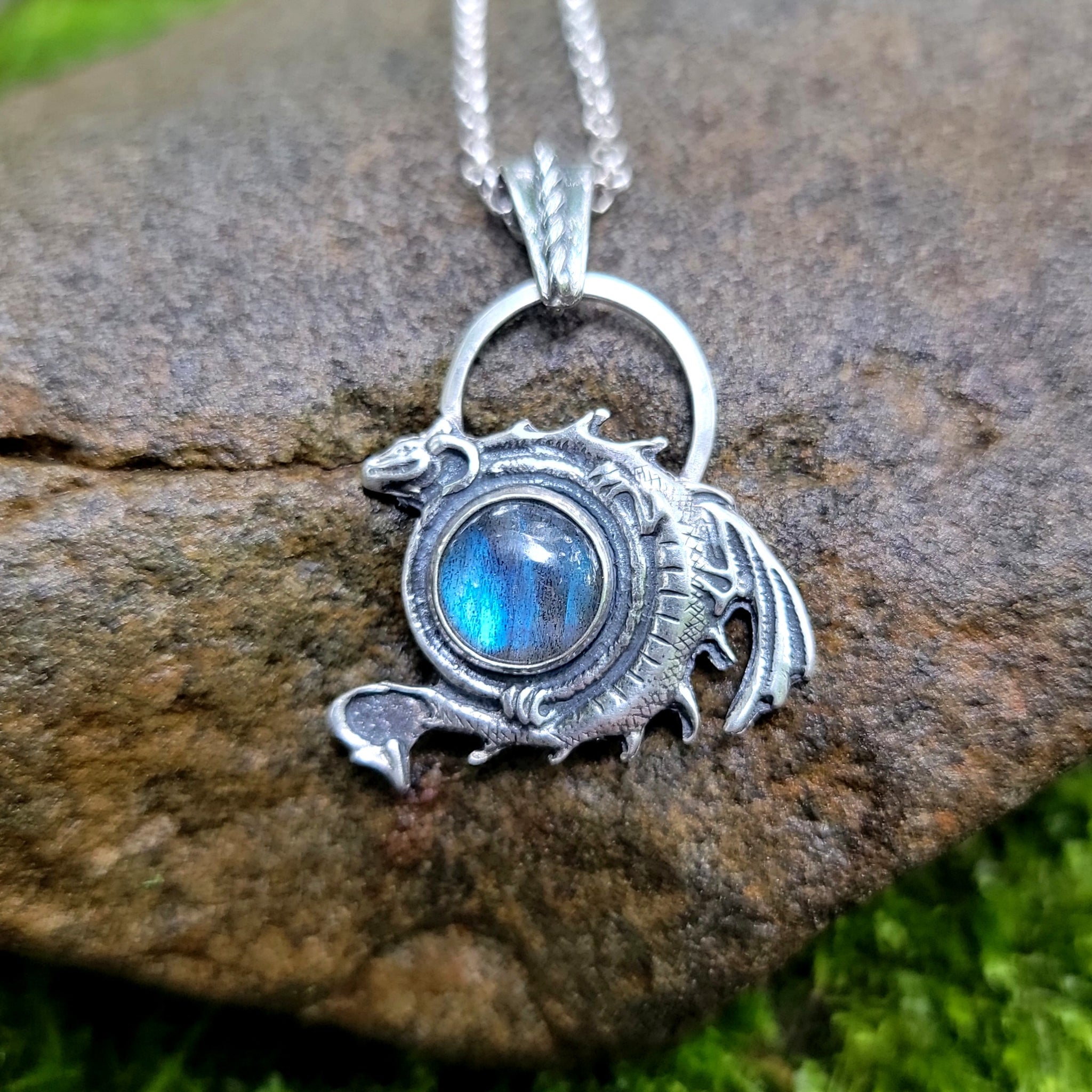 House of Dragons Labradorite Pendant in Sterling Silver