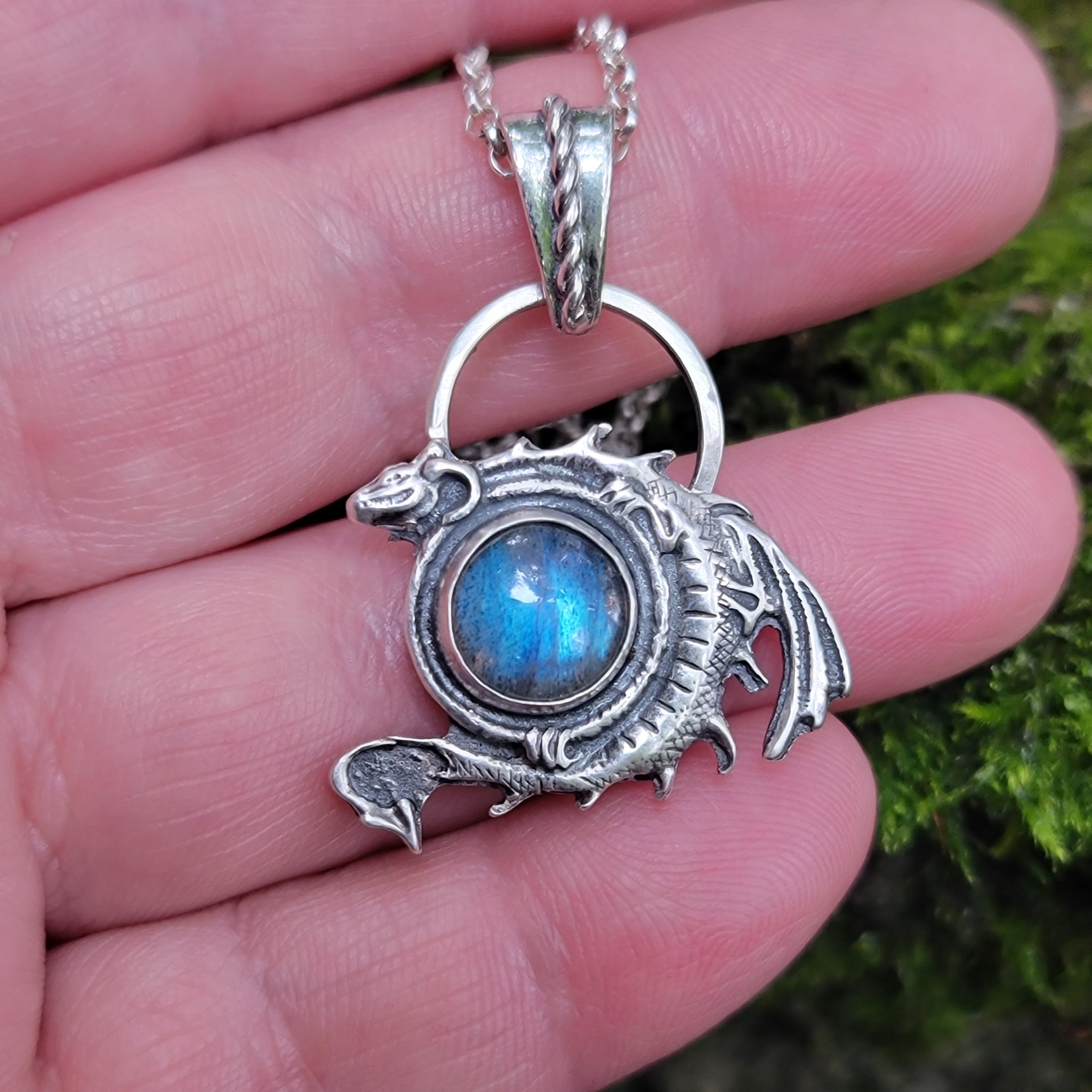 House of Dragons Labradorite Pendant in Sterling Silver