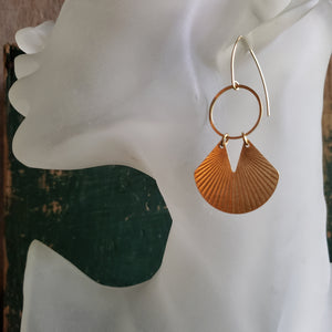 OXOX Ridged Brass Earrings