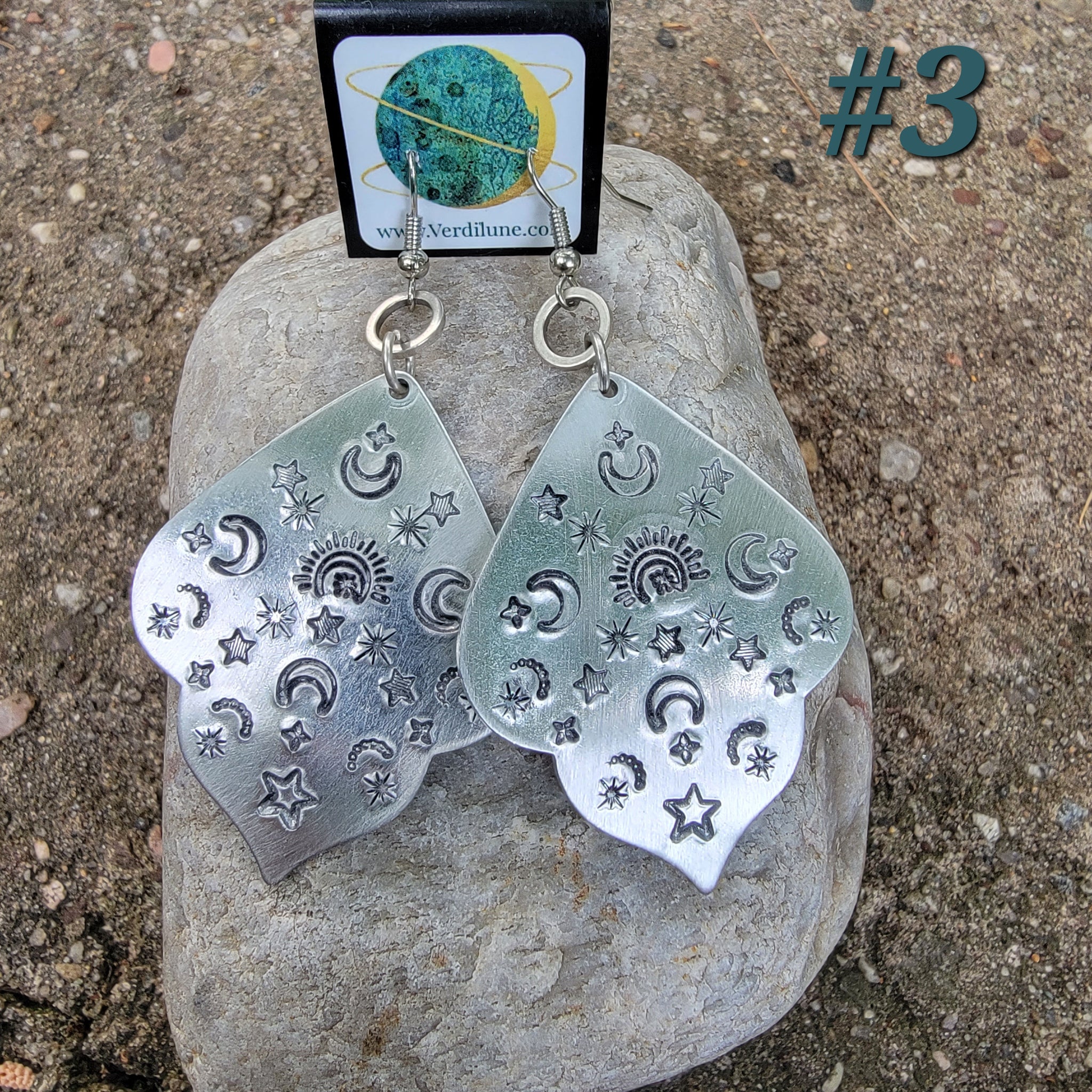 Moroccan Mandala Earrings in Silver Aluminum